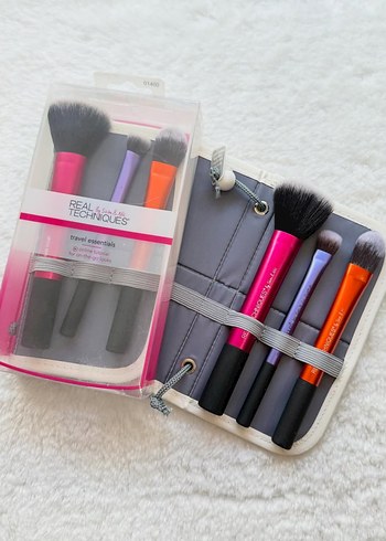 RealTech Renkli 3'lü Makyaj Fırçası Seti - Görsel 2