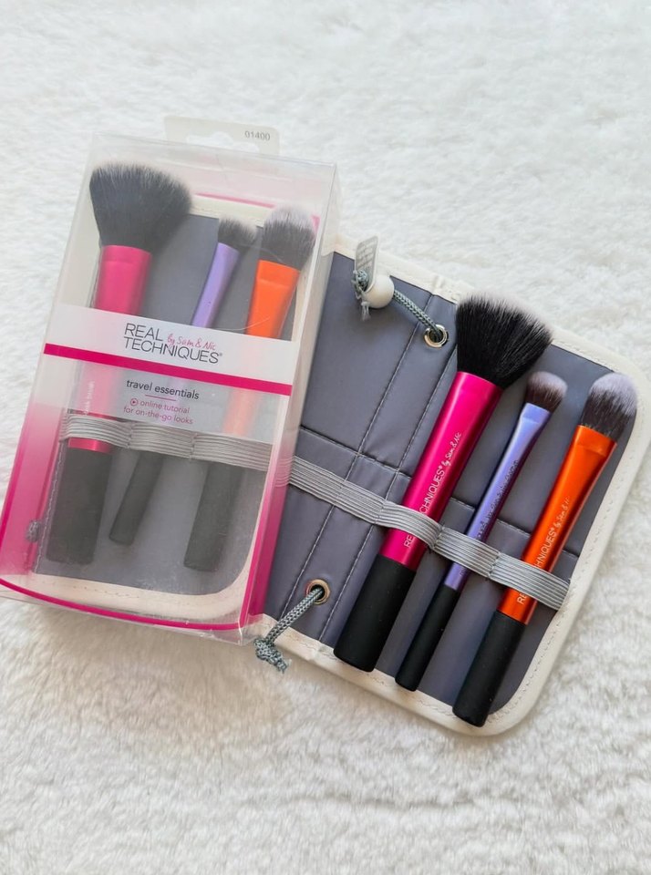 RealTech Renkli 3'lü Makyaj Fırçası Seti - Görsel 2