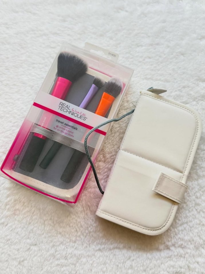 RealTech Renkli 3'lü Makyaj Fırçası Seti - Görsel 3