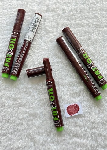 NYX Renkli Parlak Dudak Parlatıcısı ad fiyatidir - Görsel 2