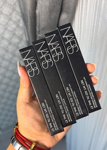 Beden Nars Işıltılı Kapatıcı - Açık Bej