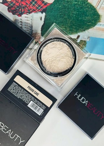  Beden Renk Huda Beauty Açık Ten Rengi Pudra