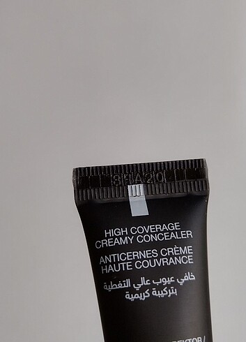 Huda Beauty Huda beauty concealer 