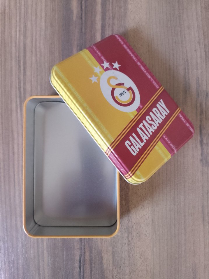 Galatasaray 2023-24 Sezonu Boş Metal Kutu - Görsel 3