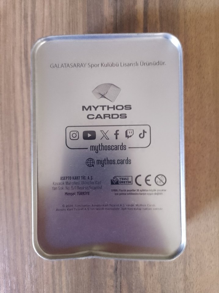 Galatasaray 2023-24 Sezonu Boş Metal Kutu - Görsel 2