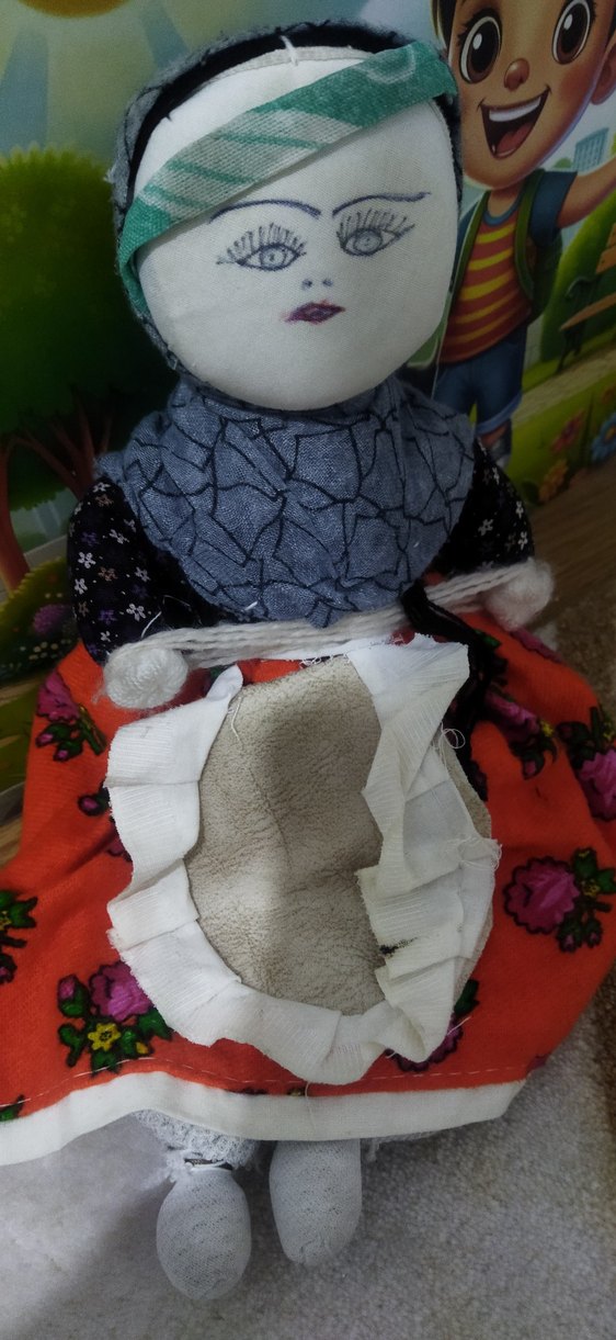 Gri Başlıklı Renkli Etekli Bez Bebek el yapımı - Görsel 3