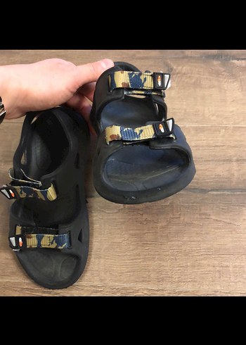 Erkek Çocuk Kamuflaj Desenli Toka Bantlı Sandalet - Görsel 2