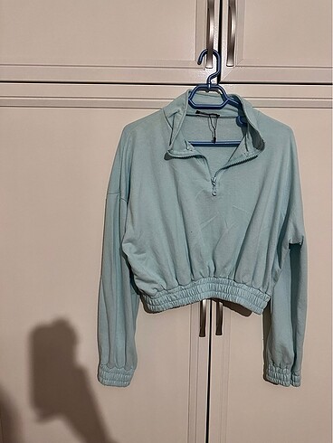 Kısa sweatshirt