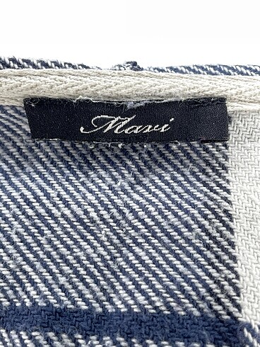m Beden çeşitli Renk Mavi Jeans Gömlek %70 İndirimli.