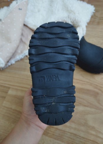 23 Beden beyaz Renk zara bot - mont