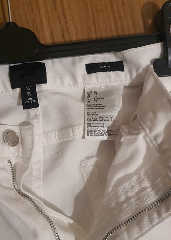 H&M Beyaz Pamuklu Erkek Şort - Görsel 3