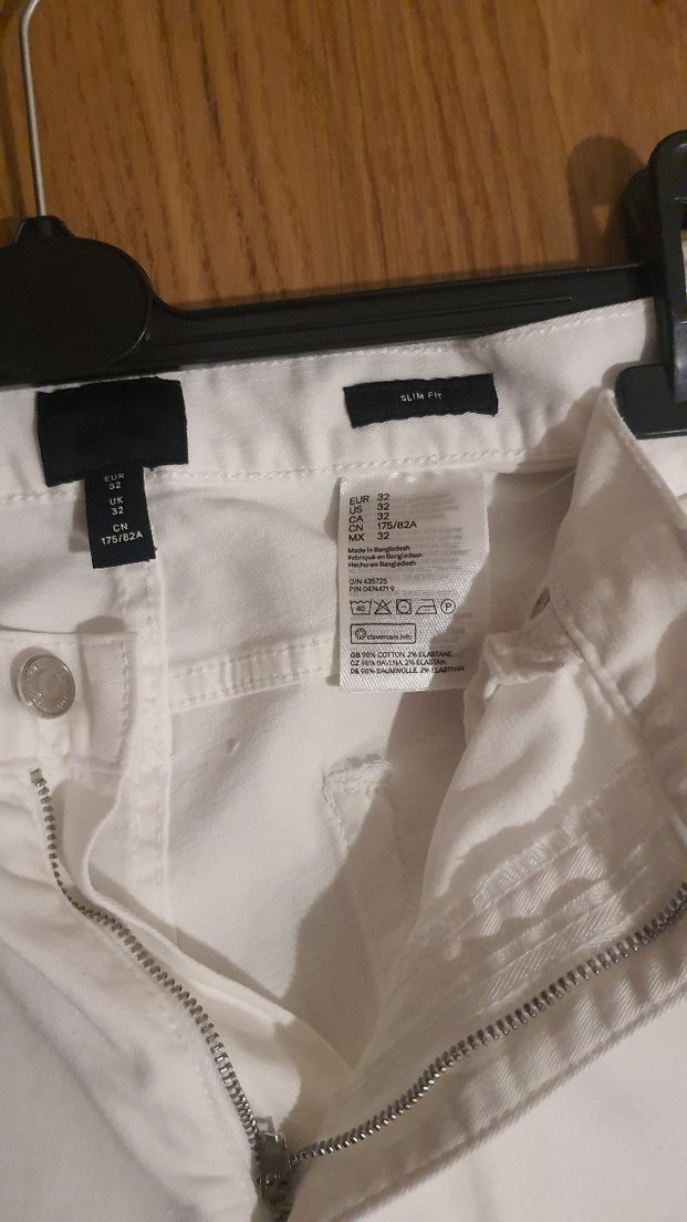 H&M Beyaz Pamuklu Erkek Şort - Görsel 3