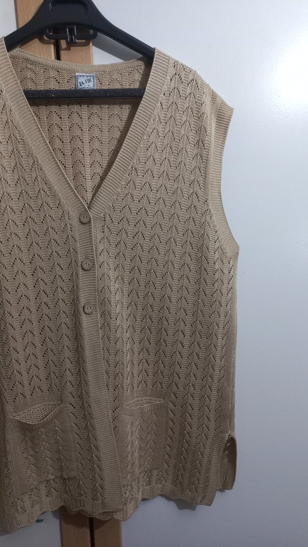 Bej Örgü Kadın Yelek V Yakalı - Görsel 2