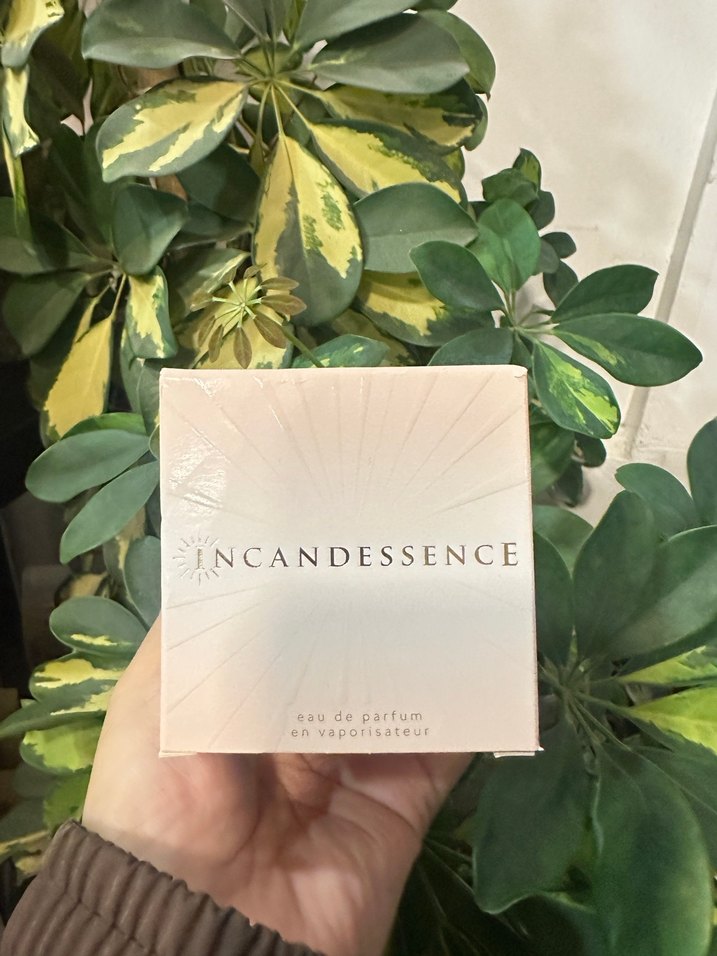 Avon Incandessence Kadın Parfümü - Görsel 2