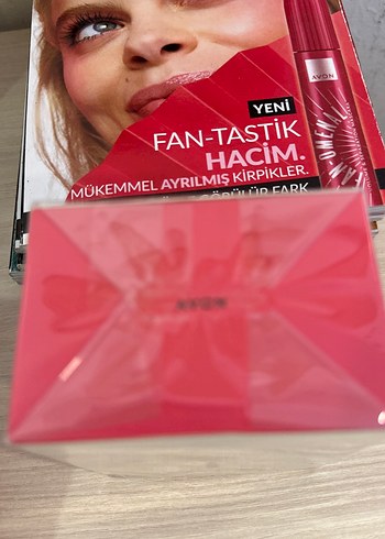 Avon Avon Far Away Kadın Parfümü 50 ml