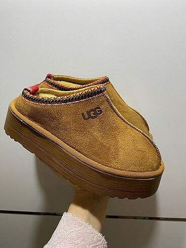 UGG TERLİK