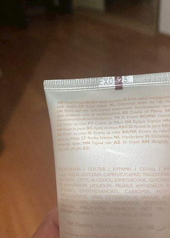 Softcaress Besleyici ve Koruyucu el kremi - Görsel 3