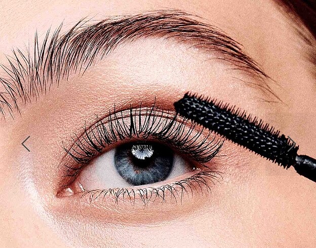 Oriflame Wonderlash maskara 5 i 1 arada