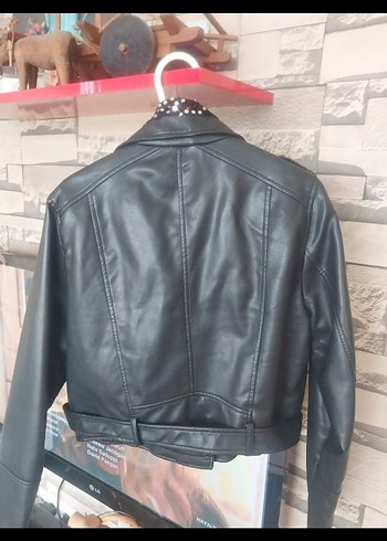 Pull and Bear Kadın Siyah Deri Biker Ceket