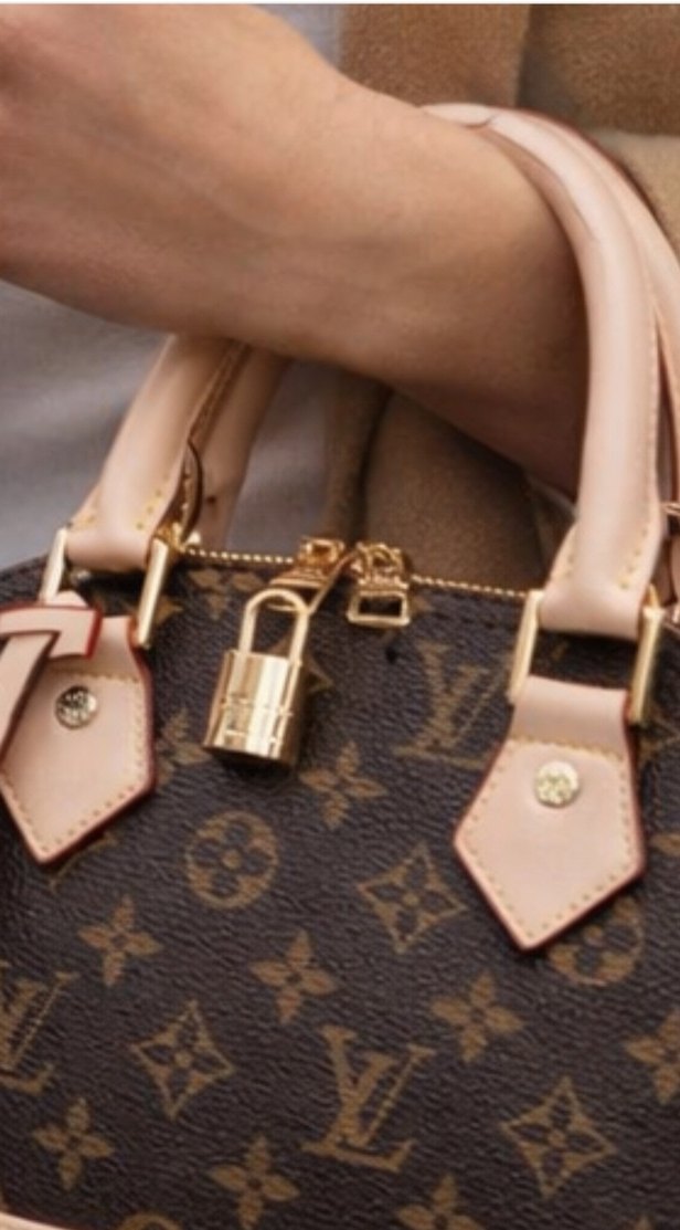 Louıs Vuıtton Alma Çanta - Görsel 3