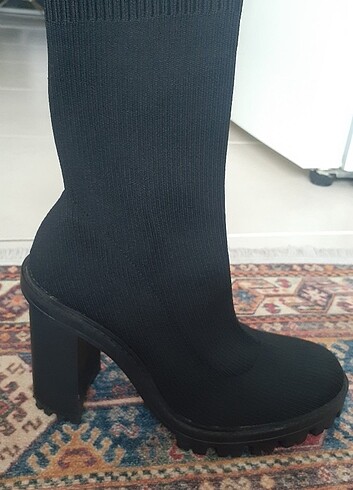 41 Beden Zara Bot