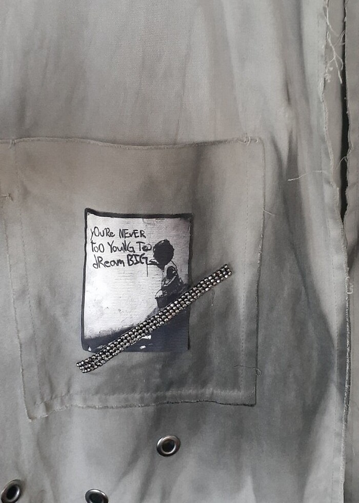 Baskılı Trençkot - Görsel 2