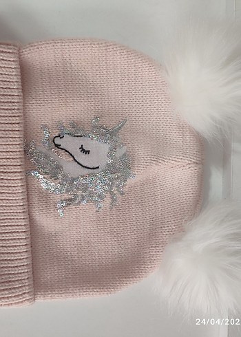 Pembe Nakışlı Kürklü Çocuk Bere