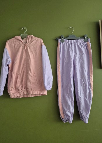 Kızlar için Pastel Renkli Salaş Eşofman Takımı