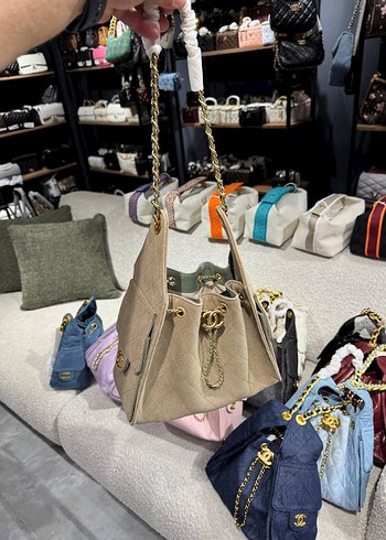 Beden beyaz Renk Chanel 25