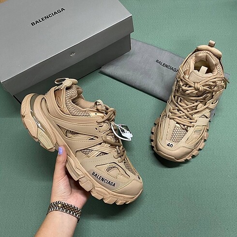 Balenciaga Track
