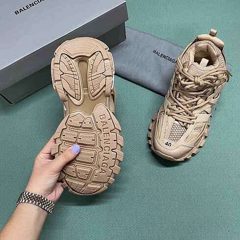 36 Beden çeşitli Renk Balenciaga Track