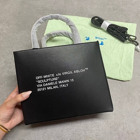 Off-White Off White