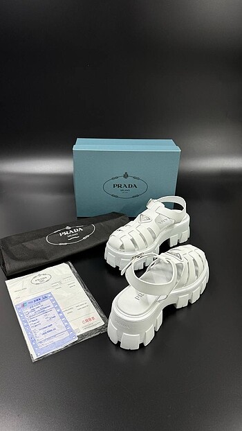 Prada Prada Sandalet