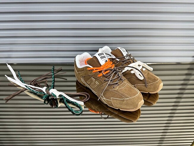 36 Beden Miu Miu X New balance sneakers