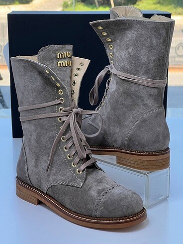Miu miu bot