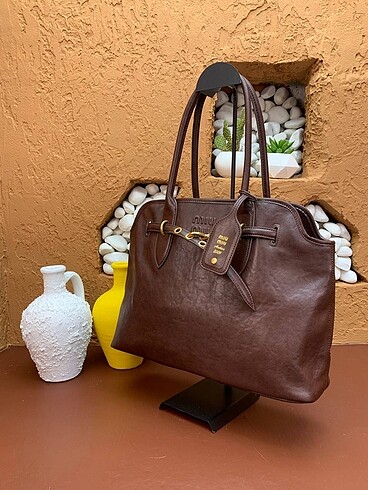 Miu Miu Miu Miu Aventure bag
