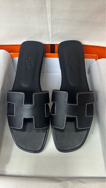 Hermes oran sandals