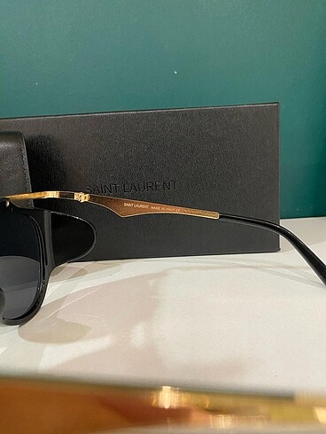 Beden siyah Renk Saint Laurent güneş gözlüğü