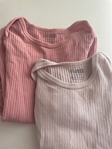 1 Yaş Beden Uzun kollu çıtçıtlı body