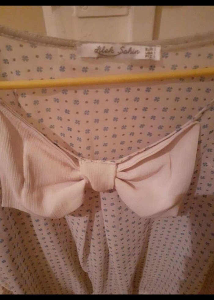 Fiyonklu şifon bluz - Görsel 3