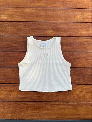 Zara 9 yaş crop