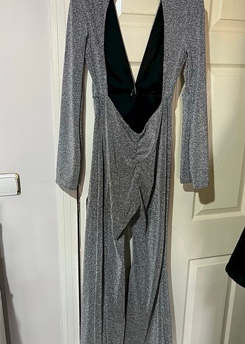 Gri V Yakalı Uzun Kollu Kadın Tulum - Görsel 2