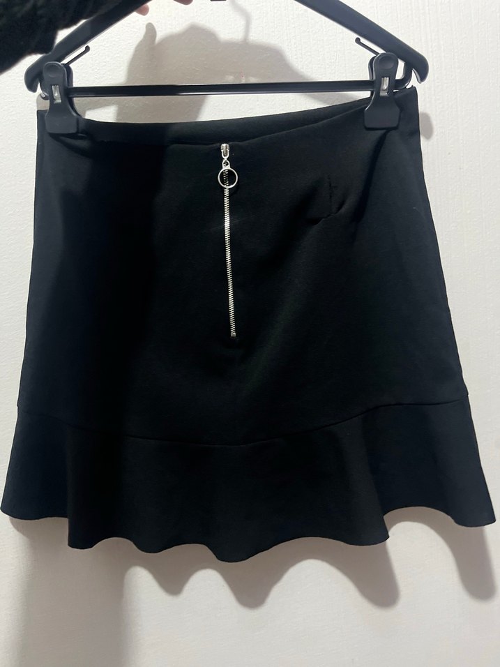 Siyah Volanlı Mini Etek - Görsel 4