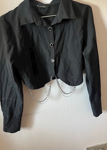 Zincir Detaylı Siyah Gotik Keten Gömlek - Görsel 3