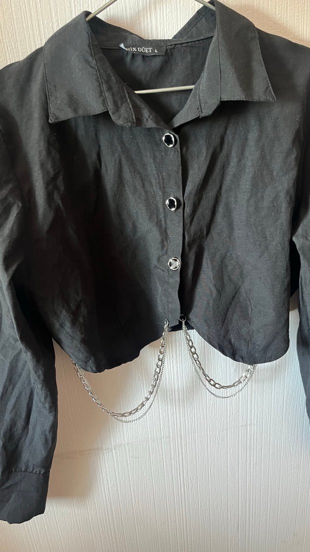 Zincir Detaylı Siyah Gotik Keten Gömlek - Görsel 4