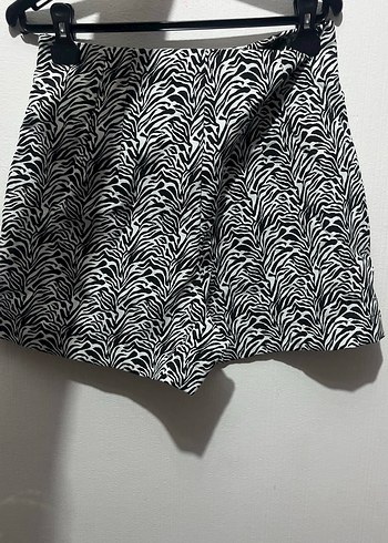 Zebra Desenli Mini Pilili Etek şortlu - Görsel 4