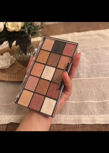 Revolution Göz Farı Paleti - Görsel 4