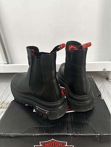39 Beden siyah Renk Harley Davidson Bot