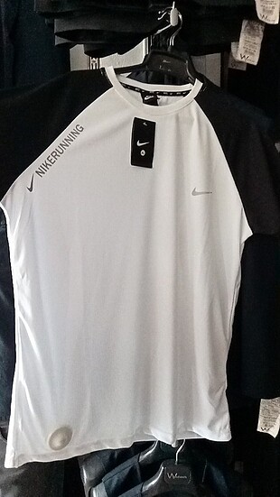 Nike orjinal unisex tshrit etiketli 