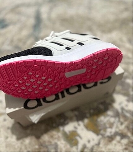 Adidas Orjinal Adidas
